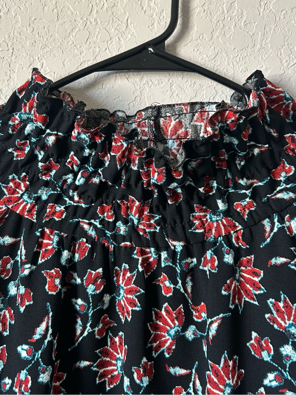 Zara - Picture 2 of 10